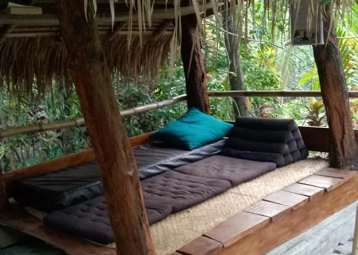 Les Garden Guest house