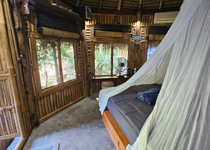 Les Garden Guest house 3*